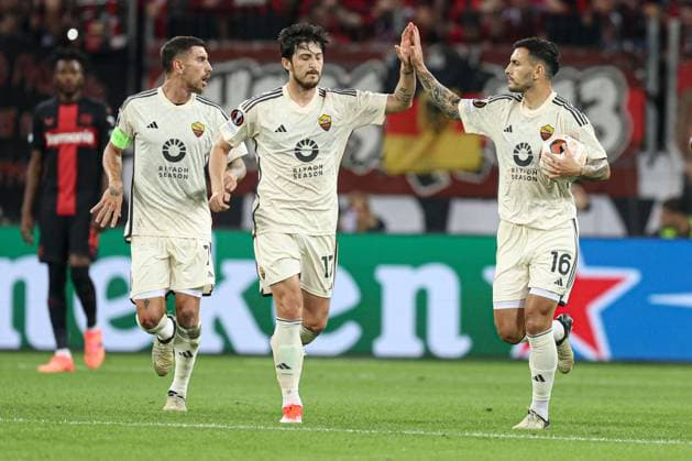 Leandro Paredes of Roma scores to make it 0-1 and celebrates Bayer 04 Leverkusen v Roma, UEFA Europa League, Semi Final, Second Leg Football, BayArena, Leverkusen, Germany - 09 May 2024 EDITORIAL USE ONLY No use with unauthorised audio, video, data, fixture lists, club league logos or live services. Online in-match use limited to 120 images, no video emulation. No use in betting, games or single club league player publications. Copyright: xPaulxCurrie Shutterstockx 14470736ag