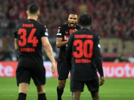 09.05.2024, Leverkusen, Germany, BayARENA, Bayer 04 Leverkusen vs AS Rom - UEFA Europa League 2023 2024 - Semi-finals second leg, Jonathan Tah (Bayer 04 Leverkusen) gestikuliert, gestik (Foto Ralf Treese) Leverkusen BayARENA North Rhine-Westphalia Germany