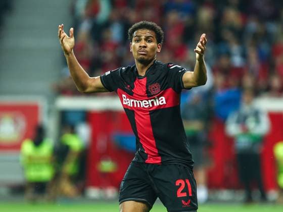 Amine Adli (Bayer 04 Leverkusen, 21) unzufrieden, enttäuscht enttaeuscht, gestikuliert, Gestik, GER, Bayer 04 Leverkusen vs. AS Rom, UEFA Europa League 2023 24, Halbfinal-Rückspiel, 09.05.2024, GER, Bayer 04 Leverkusen vs. AS Rom, UEFA Europa League 2023 24, Halbfinal-Rückspiel, 09.05.2024, Foto: Eibner-Pressefoto Gabriel Boia Leverkusen Copyright: xGabrielxBoiax EP_EER