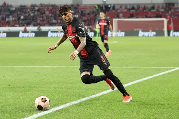 Piero Hincapie (Bayer 04 Leverkusen) beim Spiel der Europa League (Halbfinale-Rückspiel) Bayer 04 Leverkusen - AS Rom. Copyright: Thomas Pakusch