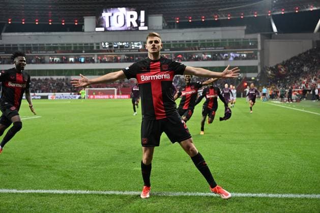 08.05.2024, xjrdrx, Fussball UEFA Europa League, Bayer 04 Leverkusen - AS Roma emspor, v.l. Jospi Stanisic (Bayer Leverkusen) celebrate the goal, Der Torjubel zum 2:2 (DFL DFB REGULATIONS PROHIBIT ANY USE OF PHOTOGRAPHS as IMAGE SEQUENCES and or QUASI-VIDEO) Leverkusen