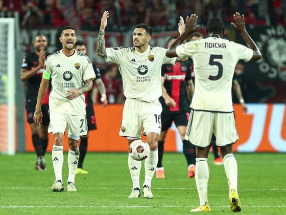 Tor, Torjubel, zum 0:1 durch Leandro Paredes (AS Rom, 16), GER, Bayer 04 Leverkusen vs. AS Rom, UEFA Europa League 2023 24, Halbfinal-Rückspiel, 09.05.2024, GER, Bayer 04 Leverkusen vs. AS Rom, UEFA Europa League 2023 24, Halbfinal-Rückspiel, 09.05.2024, Foto: Eibner-Pressefoto Gabriel Boia Leverkusen Copyright: xGabrielxBoiax EP_EER
