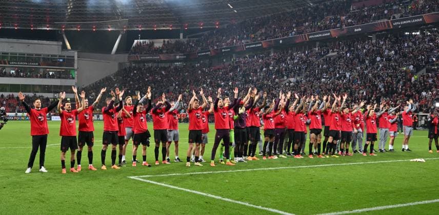 Sport Bilder des Tages Leverkusens Spieler feiern den Einzug ins Finale 09.05.2024, Fussball Europa League, Saison 2023 2024, Halbfinale Rückspiel, Bayer 04 Leverkusen - AS Rom Leverkusen BayArena Nordrhein Westfalen Deutschland