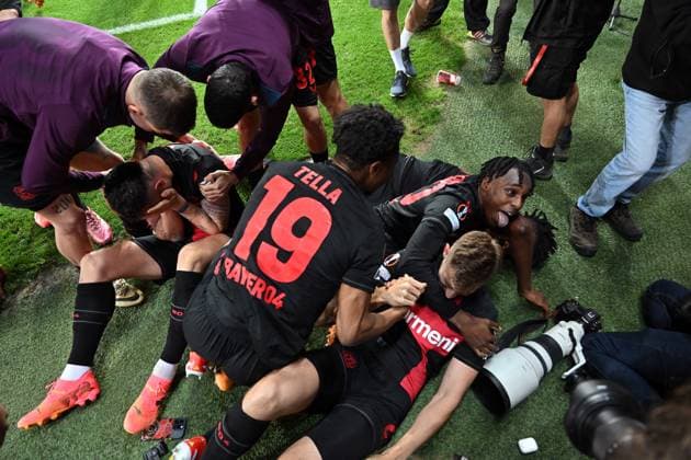 08.05.2024, xjrdrx, Fussball UEFA Europa League, Bayer 04 Leverkusen - AS Roma emspor, v.l. Jospi Stanisic (Bayer Leverkusen) celebrate the goal, Der Torjubel zum 2:2 (DFL DFB REGULATIONS PROHIBIT ANY USE OF PHOTOGRAPHS as IMAGE SEQUENCES and or QUASI-VIDEO) Leverkusen