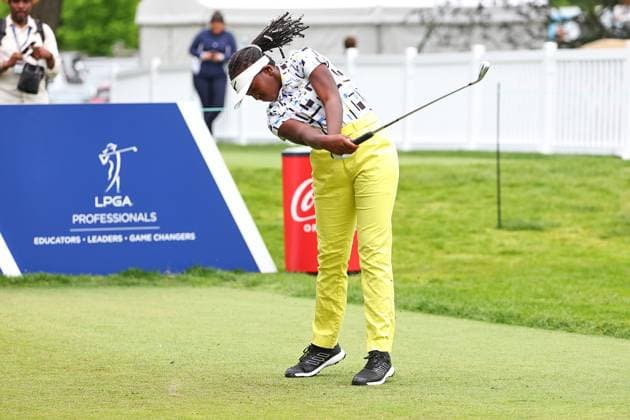 CLIFTON, NJ - MAY 09: Fifteen-year-old amateur golfer Ashley Shaw makes her LPGA, Golf Damen Tour debut at the 10th Tee of the LPGA Cognizant Founders Cup on May 9, 2024 at Upper Montclair Country Club in Clifton, New Jersey. (Photo by Rich Graessle Icon Sportswire) GOLF: MAY 09 LPGA Cognizant Founders Cup EDITORIAL USE ONLY Icon2405094234