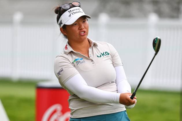 CLIFTON, NJ - MAY 09: Megan Kang of the United States plays her shot from the tenth tee during the first round of the Cognizant Founders Cup at Upper Montclair Country Club on May 09, 2024 in Clifton, New Jersey. (Photo by Rich Graessle Icon Sportswire) GOLF: MAY 09 LPGA, Golf Damen Cognizant Founders Cup EDITORIAL USE ONLY Icon2405094293