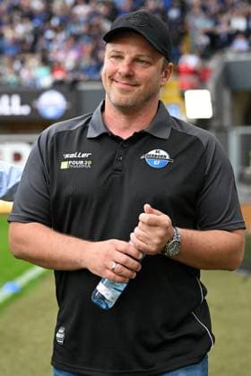 Paderborn, Home Deluxe Arena, 10.05.24, GER, Herren, 2.Bundesliga, Saison 2023-2024, SC Paderborn 07 - Hamburger SV Bild: Trainer Lukas KWASNIOK (Paderborn) Only for editorial use! DFL regulations prohibit any use of photographs as image sequences and or quasi-video. NRW Deutschland