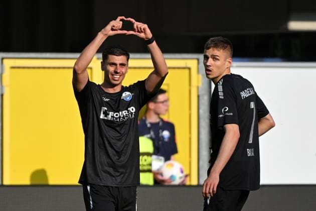 Paderborn, Home Deluxe Arena, 10.05.24, GER, Herren, 2.Bundesliga, Saison 2023-2024, SC Paderborn 07 - Hamburger SV Bild: Koen KOSTONS (Paderborn) jubelt nach seinem Tor zum 1:0 Only for editorial use! DFL regulations prohibit any use of photographs as image sequences and or quasi-video. NRW Deutschland