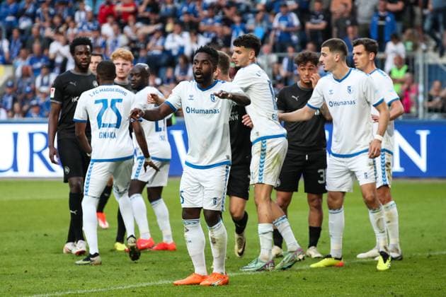 Daniel Heber (1. FC Magdeburg,15) - 2. Fußball Bundesliga Saison 2023-2024 1. FC Magdeburg vs. SpVgg Greuther Fürth in der MDCC Arena in Magdeburg - Aktion,Fußball,Mann,Männer,Deutschland,10.05.2024