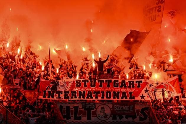 Bilder des Jahres 2024, Sport 05 Mai Sport Themen der Woche KW19 10.05.2024, Augsburg, Germany, WWK Arena, FC Augsburg vs VfB Stuttgart - 1.Bundesliga, . VfB Fans mit Pyrotechnik (Foto H. Langer) DFB DFL REGULATIONS PROHIBIT ANY USE OF PHOTOGRAPHS AS IMAGE SEQUENCES AND OR QUASI-VIDEO. Augsburg WWK Arena Germany *** 10 05 2024, Augsburg, Germany, WWK Arena, FC Augsburg vs VfB Stuttgart 1 Bundesliga, VfB fans with pyrotechnics Photo H Langer DFB DFL REGULATIONS PROHIBIT ANY USE OF PHOTOGRAPHS AS IMAGE SEQUENCES AND OR QUASI VIDEO Augsburg WWK Arena Germany 541_FCAVFB20240510_160 Langer-541