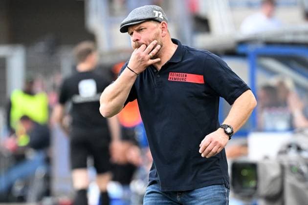 Paderborn, Home Deluxe Arena, 10.05.24, GER, Herren, 2.Bundesliga, Saison 2023-2024, SC Paderborn 07 - Hamburger SV Bild: Trainer Steffen BAUMGART (Hamburg) Only for editorial use! DFL regulations prohibit any use of photographs as image sequences and or quasi-video. NRW Deutschland