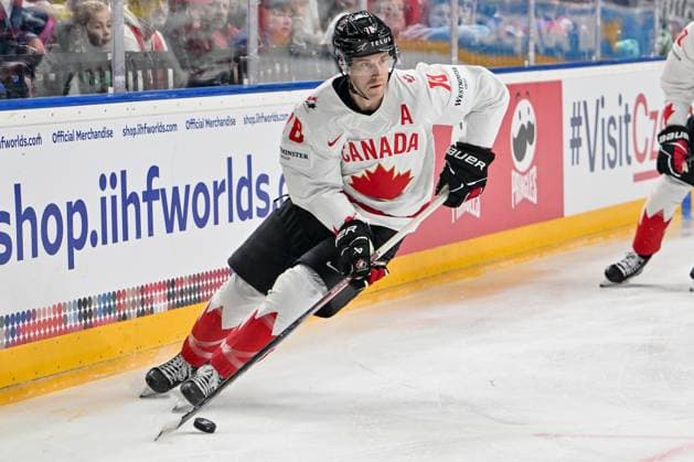 PRAGUE, CZECH REPUBLIC - MAY 11: Damon Severson of Canada protects the puck during the preliminary round match between Great Britain and Canada at Prague Arena on May 11, 2024 in Prague, Czech Republic. Prague Prague Arena Czech Republic Copyright: xJustPictures.ch AndreaxBrancax jp-en-EuSpIm-AB_11052024_AAB_3961