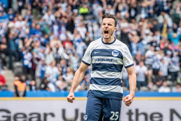 2. Fußball Bundesliga, Hertha BSC vs 1. FC Kaiserslautern; Berlin, 11.05.2024 Torjubel zum 1:0 durch Haris Tabakovic (Hertha BSC, 25), Jeremy Dudziak (Hertha BSC, 19) 2. Fußball Bundesliga, Hertha BSC vs 1. FC Kaiserslautern, Olympiastadion, Berlin, 11.05.2024 DFL REGULATIONS PROHIBIT ANY USE OF PHOTOGRAPHS AS IMAGE SEQUENCES AND OR QUASI-VIDEO.