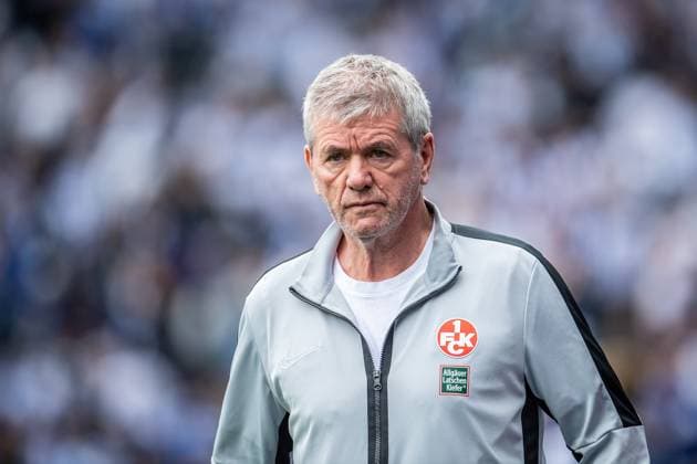 2. Fußball Bundesliga, Hertha BSC vs 1. FC Kaiserslautern; Berlin, 11.05.2024 Friedhelm Funkel (Trainer 1. FC Kaiserslautern) 2. Fußball Bundesliga, Hertha BSC vs 1. FC Kaiserslautern, Olympiastadion, Berlin, 11.05.2024 DFL REGULATIONS PROHIBIT ANY USE OF PHOTOGRAPHS AS IMAGE SEQUENCES AND OR QUASI-VIDEO.
