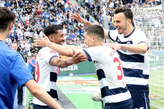DEU, DFL, 2. FBL, Hertha BSC vs. 1.FC Kaiserslautern, 11.05.2024, Berliner Olympiastadion, Berlin, DEU, DFL, 2. FBL, Hertha BSC vs. 1.FC Kaiserslautern, im Bild 2:1 durch Jeremy Dudziak (Hertha BSC Berlin 19), Ibrahim Maza (Hertha BSC Berlin 30), Haris Tabakovic (Hertha BSC Berlin 25) DFL - regulations prohibit any use of Photographs as image sequences and or quasi-video Foto: Juergen Engler nordphoto GmbH