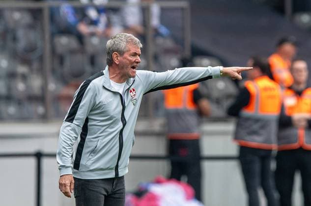 Fussball, Herren, Saison 2023 2024, 2. Bundesliga (33. Spieltag), Hertha BSC - 1. FC Kaiserslautern, Trainer Friedhelm Funkel (Kaiserslautern), 11.05. 2024, *** Soccer, Men, Season 2023 2024, 2 Bundesliga 33 Matchday , Hertha BSC 1 FC Kaiserslautern, Coach Friedhelm Funkel Kaiserslautern , 11 05 2024, Copyright: xSebastianxRäppold MatthiasxKochx