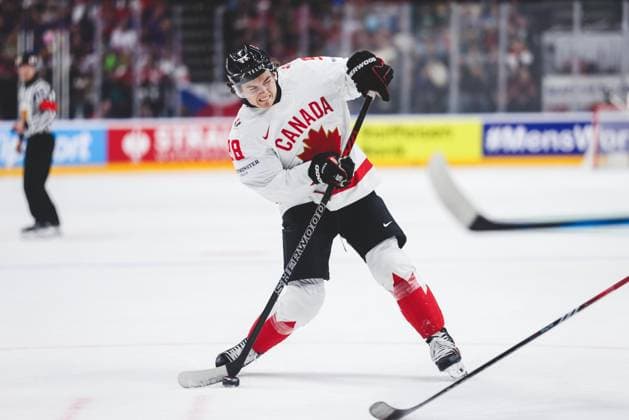 Ice hockey, Eishockey - IIHF WC 2024 PRAGUE,CZECH REPUBLIC,11.MAY.24 - ICE HOCKEY - IIHF Ice Hockey World Championship, WM, Weltmeisterschaft 2024, group stage, Great Britain vs Canada. Image shows Connor Bedard (CAN).  GEPAxpictures xDanielxGoetzhaber
