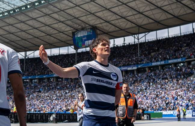 Fussball, Herren, Saison 2023 2024, 2. Bundesliga (33. Spieltag), Hertha BSC - 1. FC Kaiserslautern, Fabian Reese (Hertha BSC), Jubel nach Tor zum 3:1, 11.05. 2024,