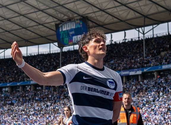 Fussball, Herren, Saison 2023 2024, 2. Bundesliga (33. Spieltag), Hertha BSC - 1. FC Kaiserslautern, Fabian Reese (Hertha BSC), Jubel nach Tor zum 3:1, 11.05. 2024,