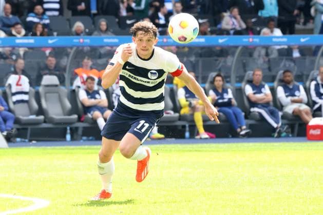 DEU, DFL, 2. FBL, Hertha BSC vs. 1.FC Kaiserslautern, 11.05.2024, Berliner Olympiastadion, Berlin, DEU, DFL, 2. FBL, Hertha BSC vs. 1.FC Kaiserslautern, im Bild Fabian Reese (Hertha BSC Berlin 11) DFL - regulations prohibit any use of Photographs as image sequences and or quasi-video Foto: Juergen Engler nordphoto GmbH *** DEU, DFL, 2 FBL, Hertha BSC vs 1 FC Kaiserslautern, 11 05 2024, Berliner Olympiastadion, Berlin, DEU, DFL, 2 FBL, Hertha BSC vs 1 FC Kaiserslautern, im Bild Fabian Reese Hertha BSC Berlin 11 DFL regulations prohibit any use of Photographs as image sequences and or quasi video Foto Juergen Engler nordphoto GmbH nordphotoxGmbHx xEngler nph00076