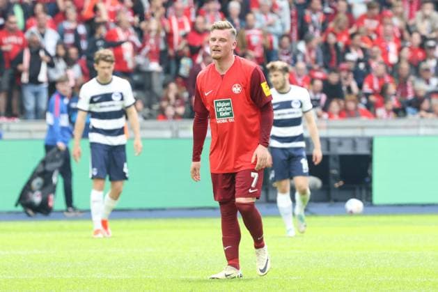 DEU, DFL, 2. FBL, Hertha BSC vs. 1.FC Kaiserslautern, 11.05.2024, Berliner Olympiastadion, Berlin, DEU, DFL, 2. FBL, Hertha BSC vs. 1.FC Kaiserslautern, im Bild Marlon Ritter (1.FC Kaiserslautern 7) DFL - regulations prohibit any use of Photographs as image sequences and or quasi-video Foto: Juergen Engler nordphoto GmbH