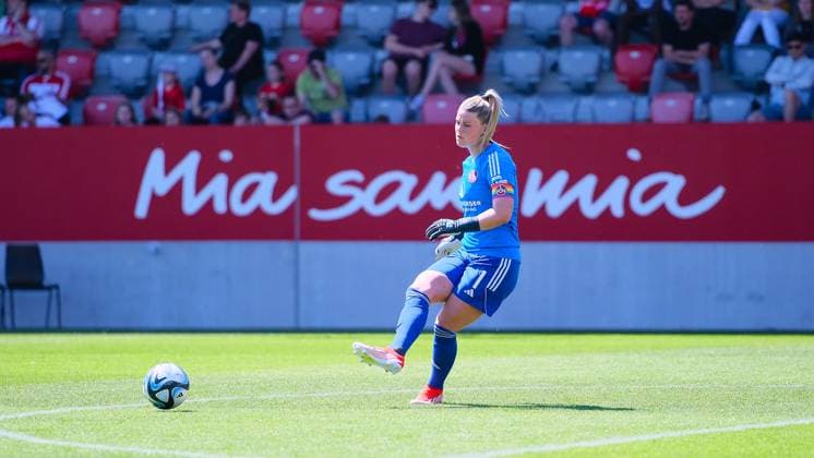 Lea Paulick (1, 1.FC Nürnberg) beim Spiel FC Bayern München v 1.FC Nürnberg, Fußball, Google Pixel Frauen-Bundesliga 2023 2024, 21.Spieltag am 12.05.2024 in München, FC Bayern Campus. {