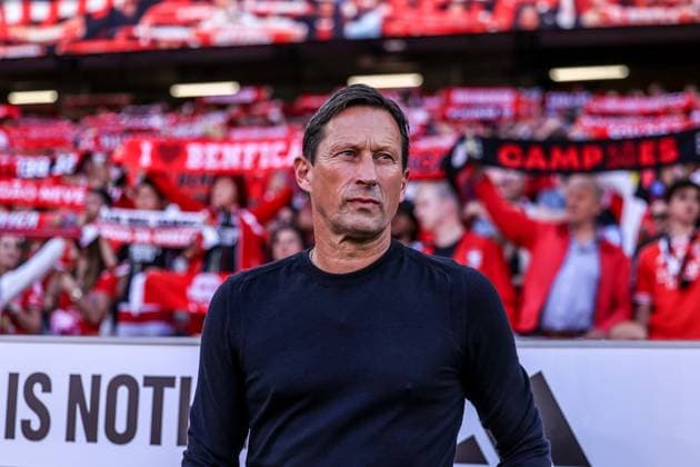 Estoril, Portugal, May 12th, 2024: Roger Schmidt SL Benfica Coach in action before the Liga Portugal Betclic game between SL Benfica v FC Arouca at Estadio da Luz, Lisbon, Portugal (Joao Bravo SPP)  Copyright: xJoaoxBravoxx xSPPx spp-en-JoBr-JBF-0081