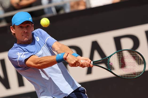 Rome, Italy 13.05.2024: F.AUGER-ALIASSIME (can) VS A.DE.MINAUR (aus) during Internazionali BNL 2024 Men s ATP, Tennis Herren 1000 Open tennis tournament in Rome at Grand Stand Arena .  Copyright: xmarcoxiacobuccix xipa-agency.netx xmarcoxiacobuccix IPA_46009809 IPA_Agency_IPA46009809