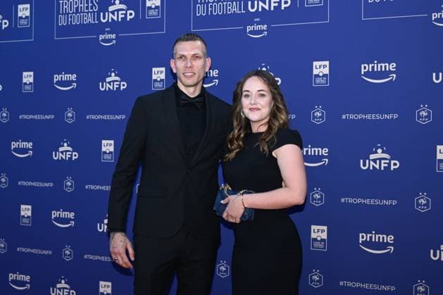 Marco Bizot attends the UNFP Trophy Awards 2024 at Pavillon d Armenonville on May 13, 2024 in Paris, France. ( Photo by federico pestellini panoramic ) - FOOTBALL : Tapis rouge des Trophees UNFP - Paris - 13 05 2024 FedericoPestellini Panoramic 