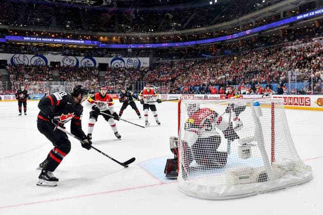 PRAGUE, CZECH REPUBLIC - MAY 14: Nick Paul of Canada tries to score against goalkeeper David Madlener of Austria during the preliminary round match between Canada and Austria at Prague Arena on May 14, 2024 in Prague, Czech Republic. Prague Czech Republic Copyright: xJustPictures.ch AndreaxBrancax jp-en-EuSpIm-AB_14052024_DSC_0325