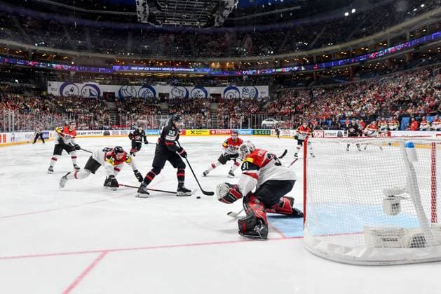 PRAGUE, CZECH REPUBLIC - MAY 14: Dylan Cozens of Canada in action against goalkeeper David Madlener of Austria during the preliminary round match between Canada and Austria at Prague Arena on May 14, 2024 in Prague, Czech Republic. Prague Czech Republic Copyright: xJustPictures.ch AndreaxBrancax jp-en-EuSpIm-AB_14052024_DSC_0424