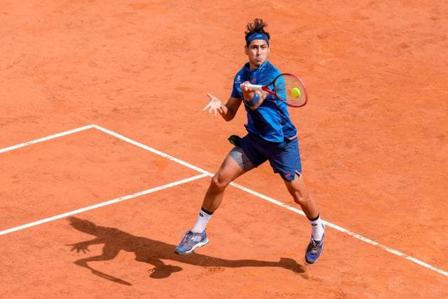Internazionali BNL D Italia 2024 - Day Ten Aleandro Tabilo in action during the Men™s Singles quarter-final match between Alejandro Tabilo and Zhizhen Zhang on Day Ten of Internazionali BNL D Italia 2024 at Foro Italico on May 15, 2024 in Rome, Italy. Rome Foro Italico Lazio Italy Copyright: xGiuseppexMaffiax DayTen-Tabilo-Zhang_150524_DSC2879