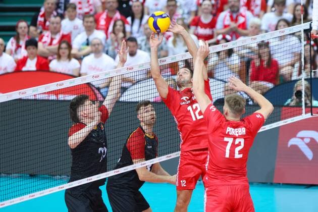 KATOWICE 15.05.2024 MECZ TOWARZYSKI REPREZENTACJI SIATKARZY: POLSKA - NIEMCY --- MENS VOLLEYBALL FRIENDLY MATCH POLAND - GERMANY IN KATOWICE LUKAS MAASE GRZEGORZ LOMACZ MATEUSZ POREBA FOT. ANNA KLEPACZKO FOTOPYK NEWSPIX.PL --- Newspix.pl POLAND OUT!  240515LUM153