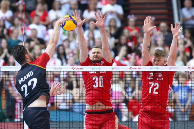 Sport Bilder des Tages KATOWICE 15.05.2024 MECZ TOWARZYSKI REPREZENTACJI SIATKARZY: POLSKA - NIEMCY --- MENS VOLLEYBALL FRIENDLY MATCH POLAND - GERMANY IN KATOWICE TOBIAS BRAND BARTLOMIEJ BOLADZ MATEUSZ POREBA FOT. ANNA KLEPACZKO FOTOPYK NEWSPIX.PL --- Newspix.pl POLAND OUT!  240515LUM143