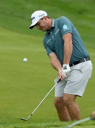 Sepp Straka from Austria, chips onto the tenth green during the third practice day for the 2024 PGA, Golf Herren Championship at Valhalla Golf Course on Wednesday, May 15, 2024 in Louisville, Kentucky.  KYP20240515011 JOHNxSOMMERSxII