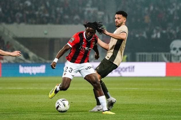 Jordan Lotomba (OGC Nice) - Goncalo Ramos (Paris SG) FOOTBALL : OGC Nice vs Paris SG - Ligue 1 Uber Eats - Nice - 15 05 2024 NorbertScanella Panoramic 