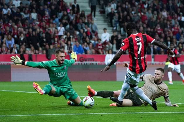 Arnau Tenas (Paris SG) - JÃ rÃ mie Boga (OGC Nice) - Milan Skriniar (Paris SG) FOOTBALL : OGC Nice vs Paris SG - Ligue 1 Uber Eats - Nice - 15 05 2024 NorbertScanella Panoramic 