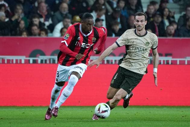Pablo Rosario (OGC Nice) - Fabian Ruiz (Paris SG) FOOTBALL : OGC Nice vs Paris SG - Ligue 1 Uber Eats - Nice - 15 05 2024 NorbertScanella Panoramic 