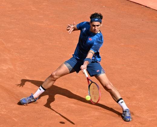 (240516) -- ROME, May 16, 2024 -- Alejandro Tabilo returns a shot during the men s singles quarterfinal match between Zhang Zhizhen of China and Alejandro Tabilo of Chile at the Italian Open in Rome, Italy, May 15, 2024. (Photo by Xinhua) (SP)ITALY-ROME-TENNIS ATP, Tennis Herren ITALIAN OPEN-QUARTERFINAL AlbertoxLingria 