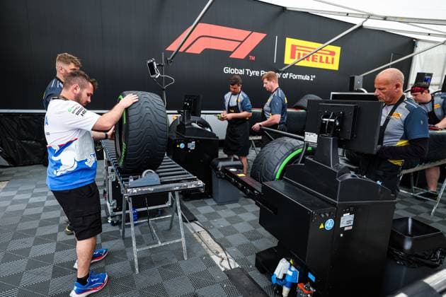Pirelli tyres mounting station during the Formula 1 MSC Cruises Gran Premio del Made in Italy e Dell™Emilia-Romagne 2024, 7th round of the 2024 Formula One World Championship, WM, Weltmeisterschaft from May 17 to 19, 2024 on the Autodromo Enzo e Dino Ferrari, in Imola, Italy - DPPI F1 - EMILIA-ROMAGNA GRAND PRIX 2024 DPPI Panoramic  240516_R07_EMR_DP_FGOO0696