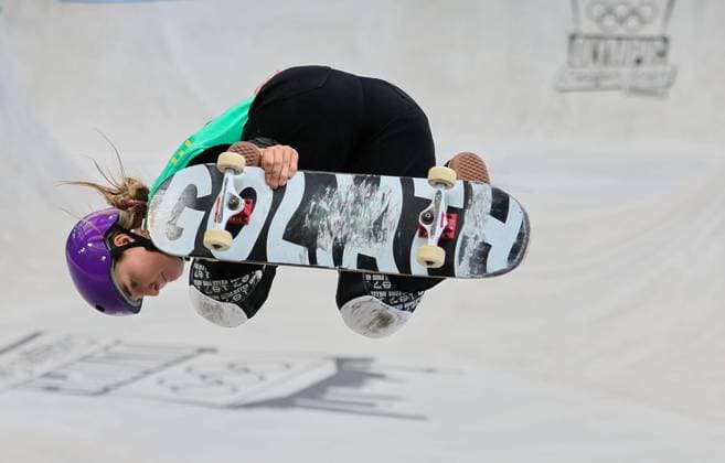 Sport Themen der Woche KW21 Sport Bilder des Tages (240516) -- SHANGHAI, May 16, 2024 -- Aaliyah Wilson of Australia competes during the women s park preliminaries of skateboarding at the Olympic Qualifier Series Shanghai in east China s Shanghai, May 16, 2024. ) (SP)CHINA-SHANGHAI-OLYMPIC QUALIFIER SERIES SHANGHAI-SKATEBOARDING-WOMEN S PARK-PRELIMS (CN) WangxKaiyan 