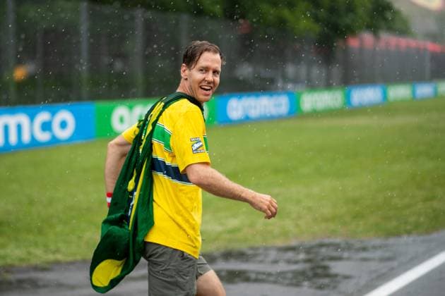 Sebastian Vettel (Deutschland, Rennfahrer) beim Forever Senna Gedenklauf fuer den 1994 toedlich verunglueckten Ayrton Senna (Brasilien) in der Tamburello Kurve, ITA, Formel 1 Weltmeisterschaft, Grand Prix Emilia-Romagna Imola, Autodromo Enzo e Dino Ferrari, Media Day, 16.05.2024 ITA, Formel 1 Weltmeisterschaft, Grand Prix Emilia-Romagna Imola, Autodromo Enzo e Dino Ferrari, Media Day, 16.05.2024 Imola Copyright: xEibner-Pressefoto Memmlerx EP_MMR