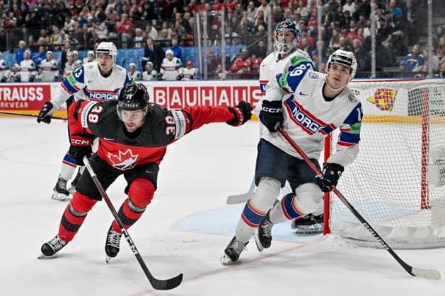 PRAGUE, CZECH REPUBLIC - MAY 16: Brandon Hagel of Canada and Christian Kaasastul of Norway in action during the preliminary round match between Canada and Norway at Prague Arena on May 16, 2024 in Prague, Czech Republic. Prague Prague Arena Czech Republic Copyright: xJustPictures.ch AndreaxBrancax jp-en-EuSpIm-AB_16052024_AAB_7306