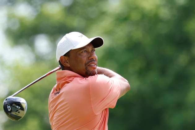 LOUISVILLE, KY - MAY 16: Tiger Woods watches his tee shot on No. 5 during the first round of the PGA, Golf Herren Championship, May 16, 2024, at Valhalla Golf Club in Louisville, Kentucky.(Photo by Matthew Maxey Icon Sportswire) GOLF: MAY 16 PGA Championship EDITORIAL USE ONLY Icon240516028