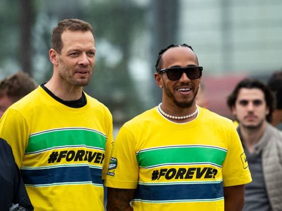 Alexander Wurz (Oesterreich), Lewis Hamilton (Mercedes AMG Petronas Formula One Team, 44) beim Forever Senna Gedenklauf fuer den 1994 toedlich verunglueckten Ayrton Senna (Brasilien), ITA, Formel 1 Weltmeisterschaft, Grand Prix Emilia-Romagna Imola, Autodromo Enzo e Dino Ferrari, Media Day, 16.05.2024 ITA, Formel 1 Weltmeisterschaft, Grand Prix Emilia-Romagna Imola, Autodromo Enzo e Dino Ferrari, Media Day, 16.05.2024 Imola Copyright: xEibner-Pressefoto Memmlerx EP_MMR