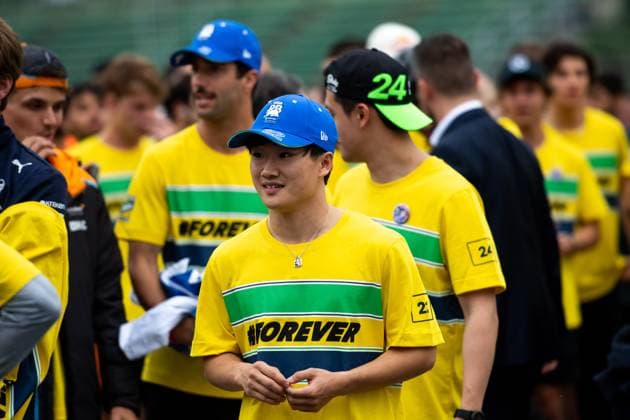 Yuki Tsunoda (Visa Cash App RB Formula One Team Racing Bulls, 22), Zhou Guanyu (Stake F1 Team Kick Sauber, 24) beim Forever Senna Gedenklauf fuer den 1994 toedlich verunglueckten Ayrton Senna (Brasilien), ITA, Formel 1 Weltmeisterschaft, Grand Prix Emilia-Romagna Imola, Autodromo Enzo e Dino Ferrari, Media Day, 16.05.2024 ITA, Formel 1 Weltmeisterschaft, Grand Prix Emilia-Romagna Imola, Autodromo Enzo e Dino Ferrari, Media Day, 16.05.2024 Imola Copyright: xEibner-Pressefoto Memmlerx EP_MMR