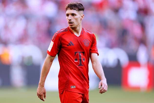 ZARAGOZA Bryan Team FC Bayern Muenchen Bundesliga Saison 2023 - 2024 Bundesliga Spiel FC Bayern Muenchen - Wolfsburg 2 : 0 am 12.05. 2024 in Muenchen DFL REGULATIONS PROHIBIT ANY USE OF PHOTOGRAPHS as IMAGE SEQUENCES and or QUASI-VIDEO Copyright: xLacixPerenyix