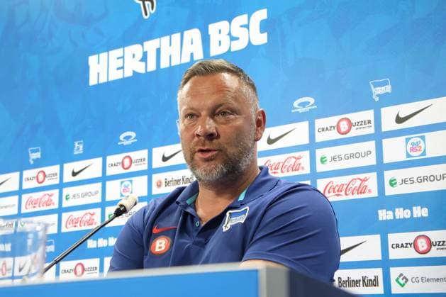 DEU, DFL, 2. FBL, Hertha BSC , PK, 17.05.2024, Hertha BSC Geschaeftsstelle, Berlin, DEU, DFL, 2. FBL, Hertha BSC , PK, im Bild Cheftrainer Pal Dardai (Hertha BSC Berlin) DFL - regulations prohibit any use of Photographs as image sequences and or quasi-video Foto: Juergen Engler nordphoto GmbH