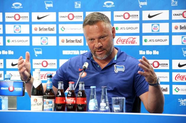 DEU, DFL, 2. FBL, Hertha BSC , PK, 17.05.2024, Hertha BSC Geschaeftsstelle, Berlin, DEU, DFL, 2. FBL, Hertha BSC , PK, im Bild Cheftrainer Pal Dardai (Hertha BSC Berlin) DFL - regulations prohibit any use of Photographs as image sequences and or quasi-video Foto: Juergen Engler nordphoto GmbH