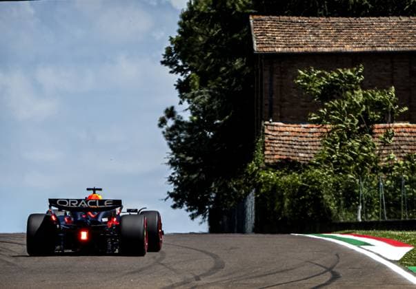 IMOLA - Max Verstappen (Red Bull Racing) during the first free practice on the circuit in the run-up to the Emilia-Romagna Grand Prix. ANP REMKO DE WAAL xVIxANPxSportx xxANPxIVx 498722945 originalFilename: 498722945.jpg